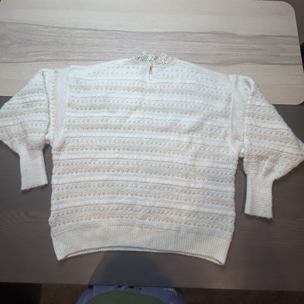 Zara Sweater Womens Small Oversized Laced Cream Off White Elegant Relaxed Soft